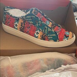 Montana West Colorful Patterned Women's Sneakers💕 FULLY BEADED ❤️